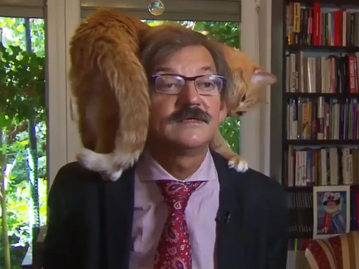 Jerzy Targalski and his cat 